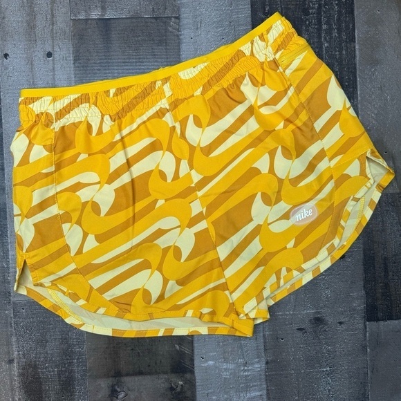 NWT Nike Running Short size Small - Picture 13 of 13